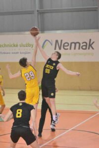 420109801_913315896654294_8751308869977923814_n